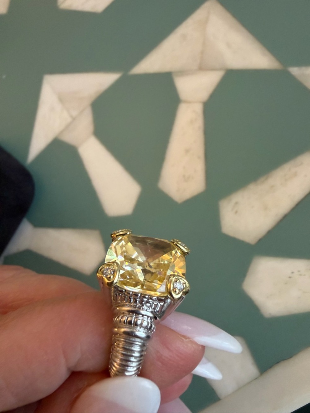 Judith Ripka Canary Yellow Crystal Ring - Picture 4 of 9